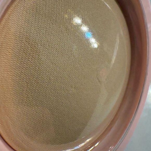 Plouise Baked Bronzer - The Cheek of It in Butter Brûlée - Picture 3 of 3